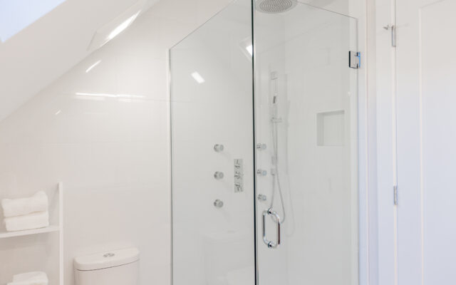 11. Bedroom3MasterBathC