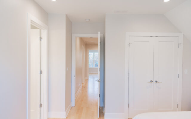 11. Bedroom3ViewOfHall