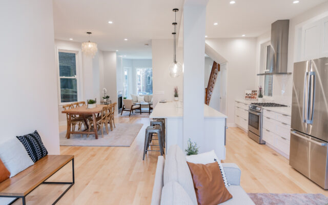 4. View FrontOfHouse